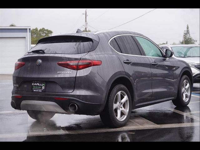 2019 Alfa Romeo Stelvio Base