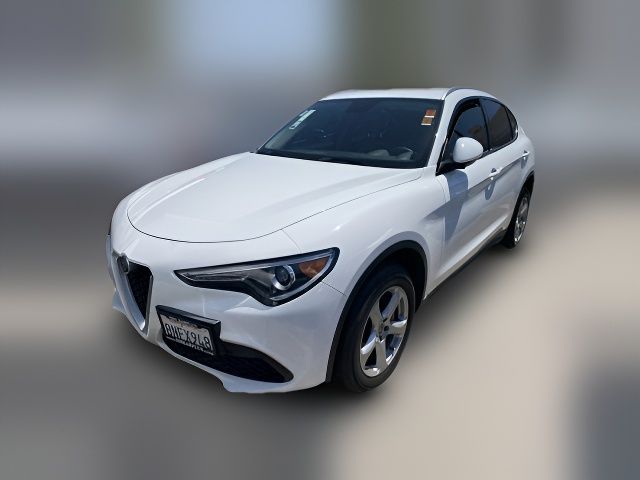 2019 Alfa Romeo Stelvio Base