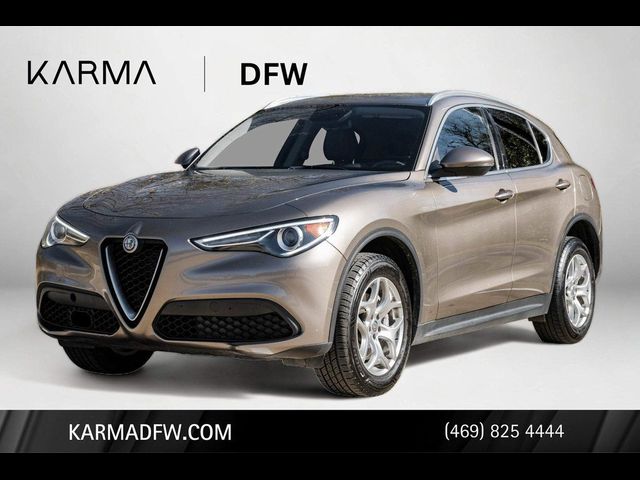 2019 Alfa Romeo Stelvio Base