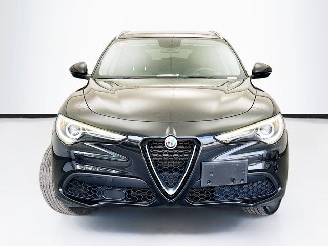 2019 Alfa Romeo Stelvio Base