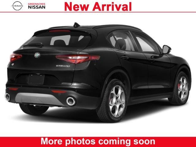 2019 Alfa Romeo Stelvio Base