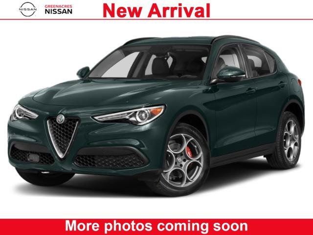 2019 Alfa Romeo Stelvio Base