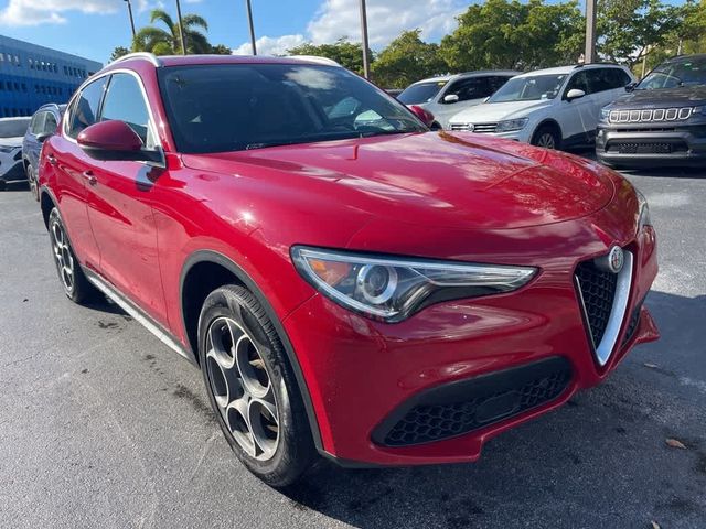 2019 Alfa Romeo Stelvio Base