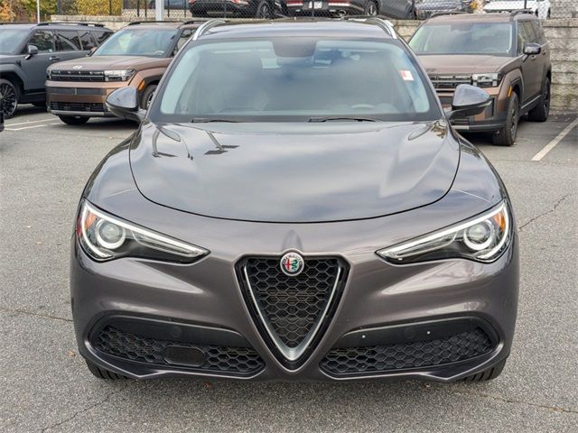 2019 Alfa Romeo Stelvio Base