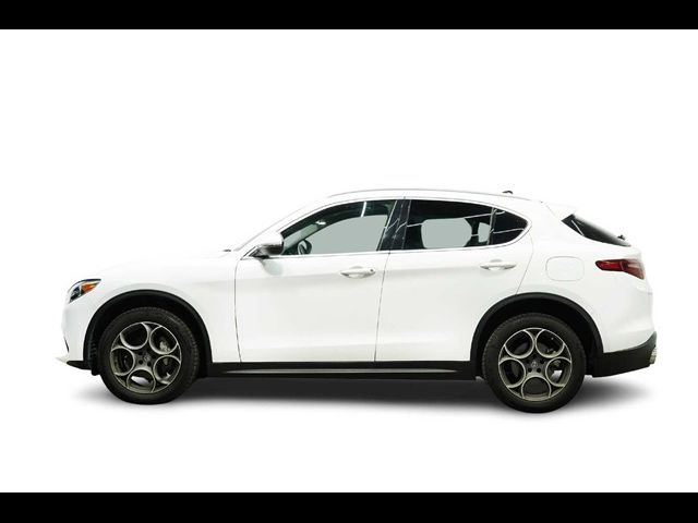 2019 Alfa Romeo Stelvio Base