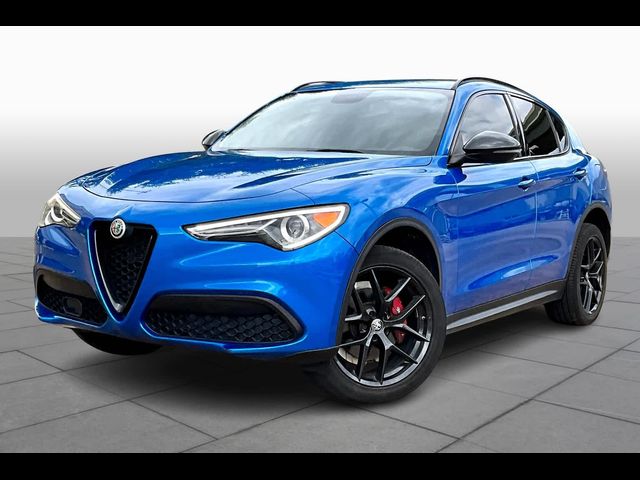 2019 Alfa Romeo Stelvio Base