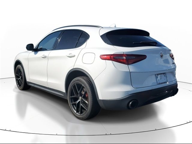 2019 Alfa Romeo Stelvio Sport