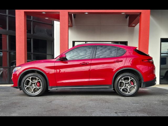 2019 Alfa Romeo Stelvio Sport