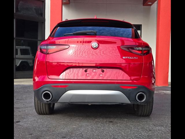 2019 Alfa Romeo Stelvio Sport