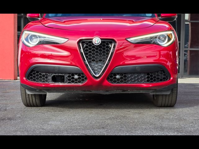 2019 Alfa Romeo Stelvio Sport