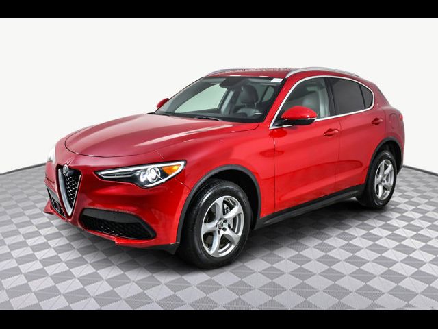 2019 Alfa Romeo Stelvio Base