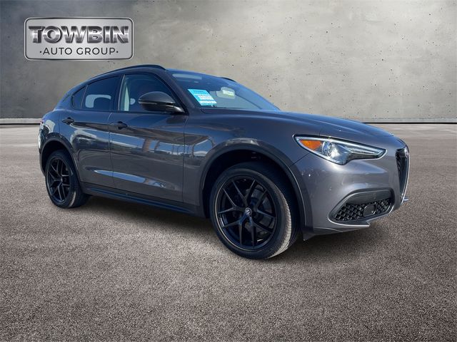 2019 Alfa Romeo Stelvio Base