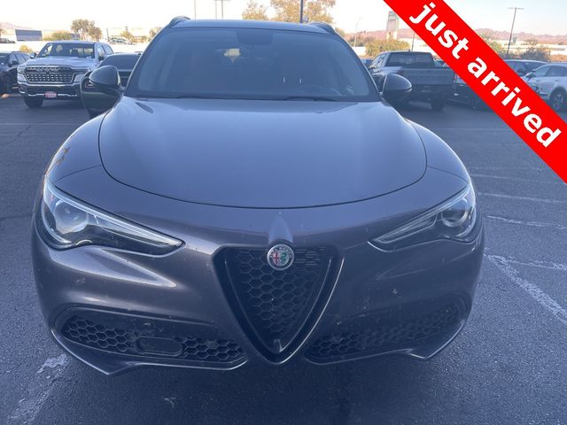 2019 Alfa Romeo Stelvio Base