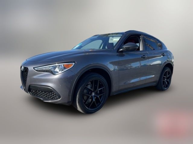 2019 Alfa Romeo Stelvio Base