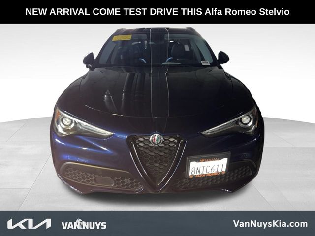 2019 Alfa Romeo Stelvio Base