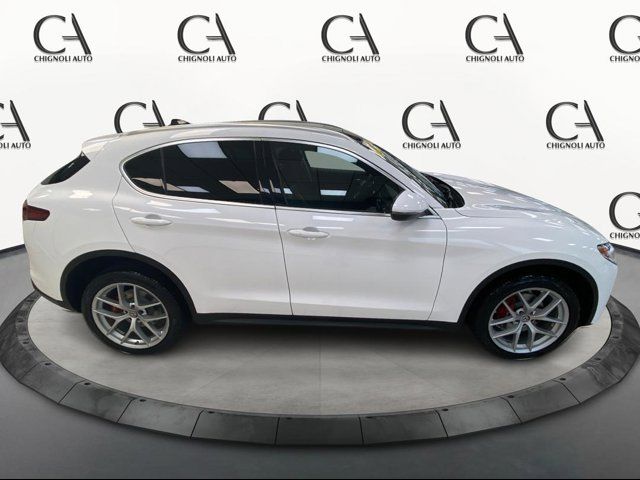 2019 Alfa Romeo Stelvio Base