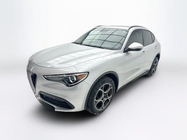 2019 Alfa Romeo Stelvio Sport