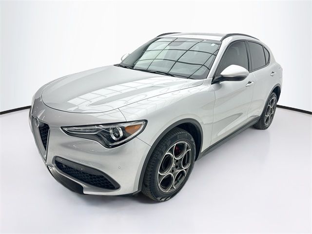 2019 Alfa Romeo Stelvio Sport