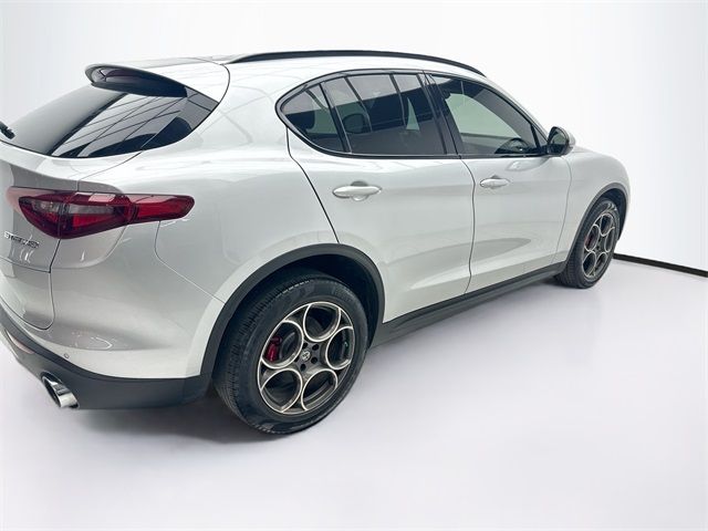 2019 Alfa Romeo Stelvio Sport