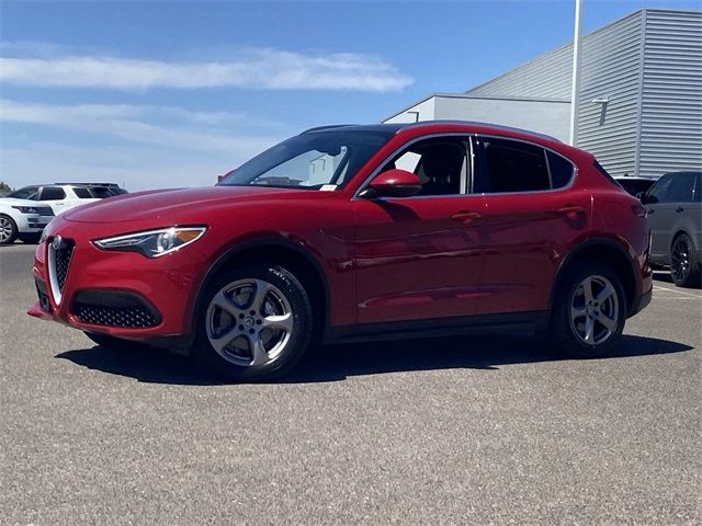 2019 Alfa Romeo Stelvio Base