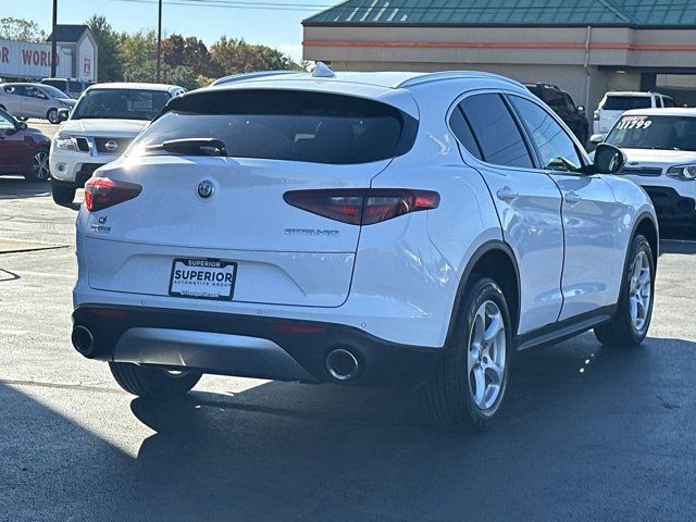 2019 Alfa Romeo Stelvio Base