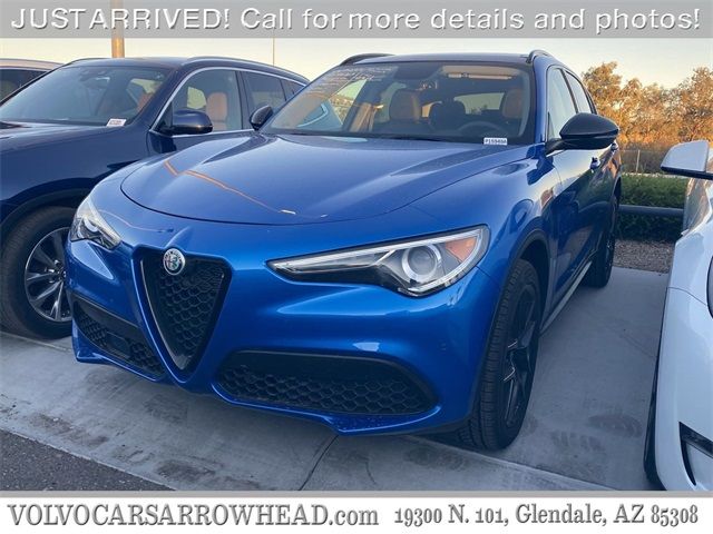 2019 Alfa Romeo Stelvio Sport