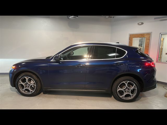 2019 Alfa Romeo Stelvio Base