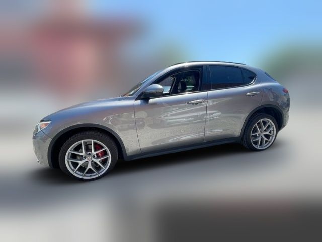 2019 Alfa Romeo Stelvio Sport