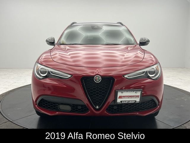 2019 Alfa Romeo Stelvio Sport