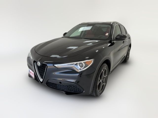 2019 Alfa Romeo Stelvio Base