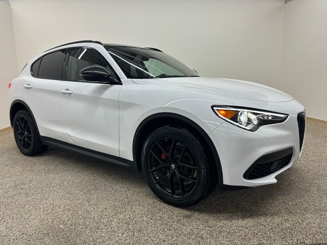 2019 Alfa Romeo Stelvio Base