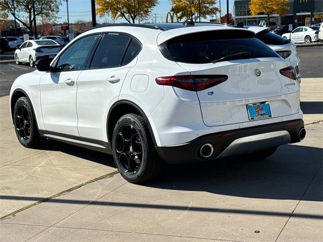 2019 Alfa Romeo Stelvio Sport