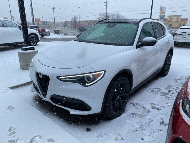 2019 Alfa Romeo Stelvio Ti Sport