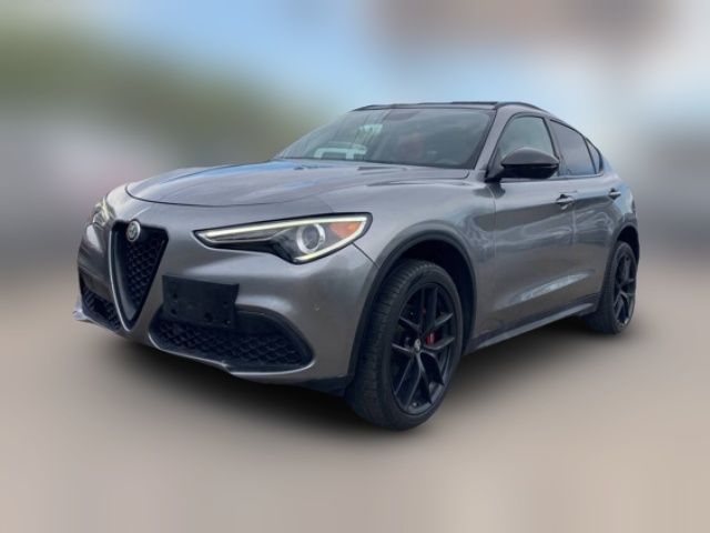 2019 Alfa Romeo Stelvio Base