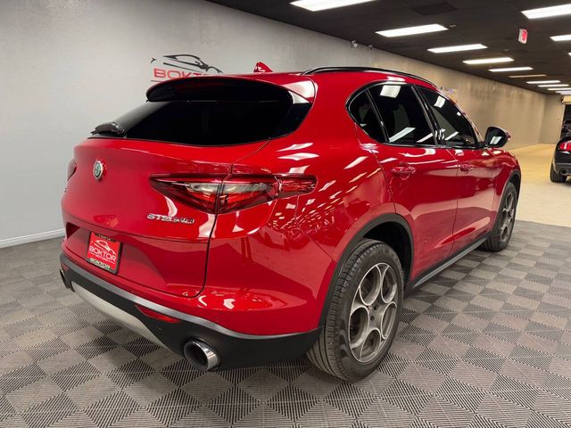 2019 Alfa Romeo Stelvio Sport