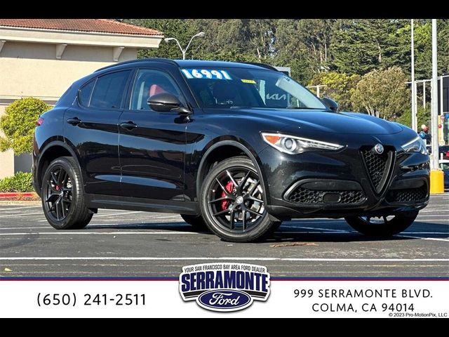 2019 Alfa Romeo Stelvio Base