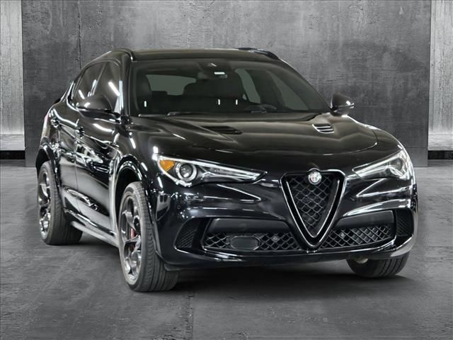 2019 Alfa Romeo Stelvio Quadrifoglio