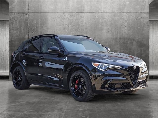 2019 Alfa Romeo Stelvio Quadrifoglio