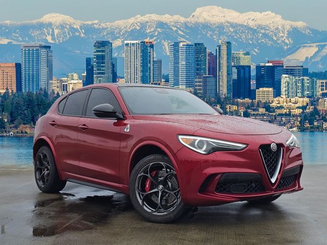 2019 Alfa Romeo Stelvio Quadrifoglio