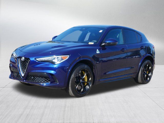 2019 Alfa Romeo Stelvio Quadrifoglio