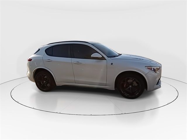 2019 Alfa Romeo Stelvio Quadrifoglio