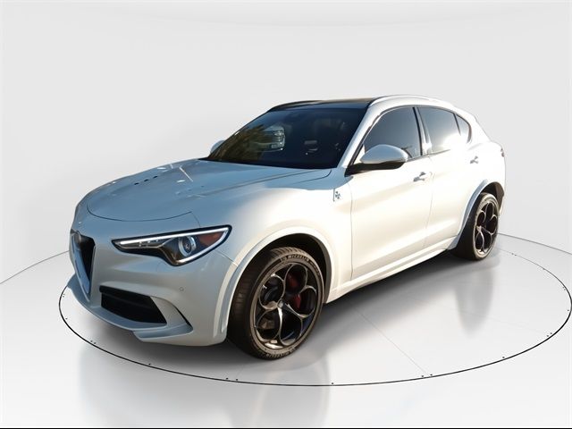 2019 Alfa Romeo Stelvio Quadrifoglio