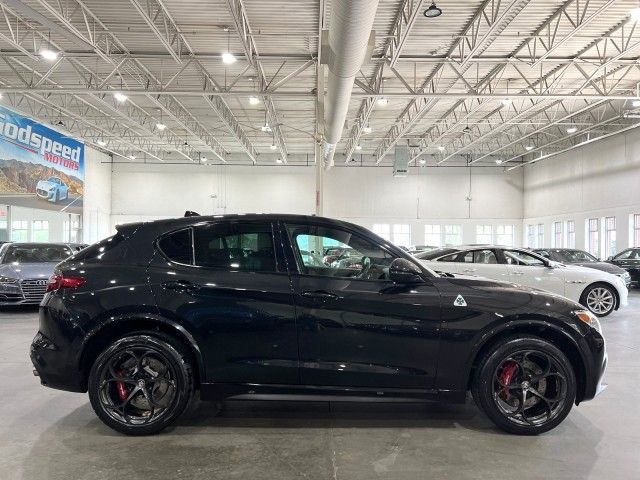 2019 Alfa Romeo Stelvio Quadrifoglio