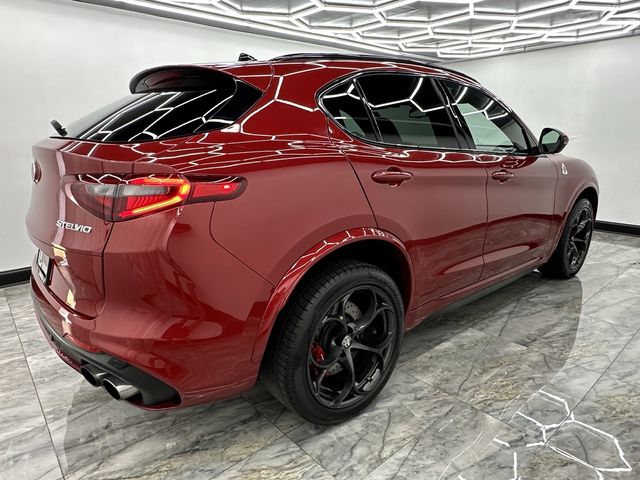 2019 Alfa Romeo Stelvio Quadrifoglio