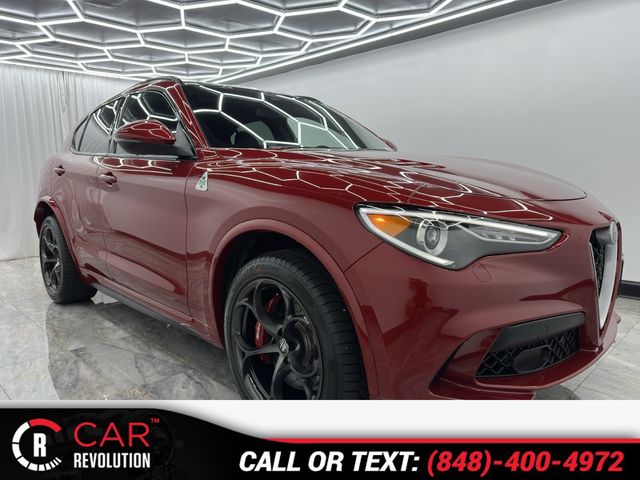 2019 Alfa Romeo Stelvio Quadrifoglio