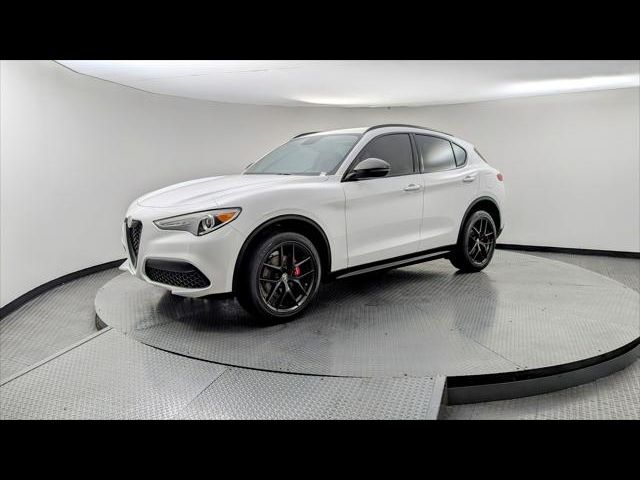 2019 Alfa Romeo Stelvio Base