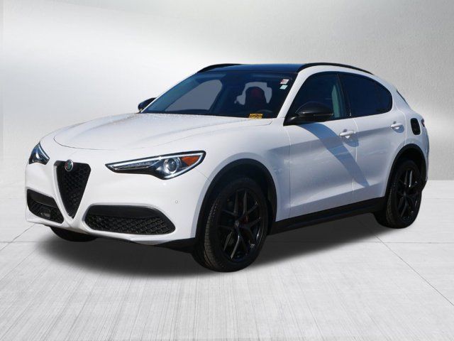 2019 Alfa Romeo Stelvio Base