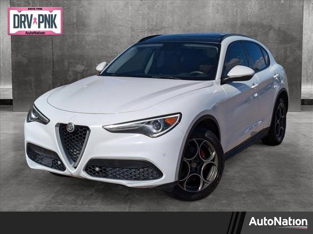 2019 Alfa Romeo Stelvio Sport