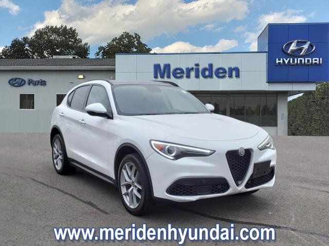 2019 Alfa Romeo Stelvio Sport