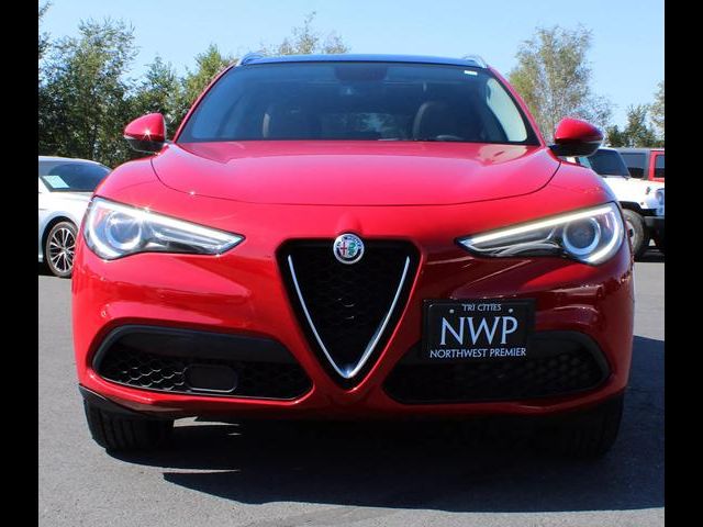 2019 Alfa Romeo Stelvio Base